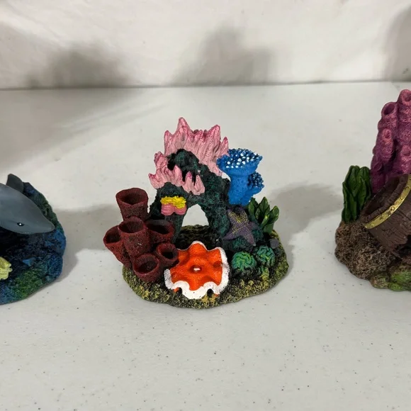 Colorful Aquarium Coral Decor - Picture 1 of 6